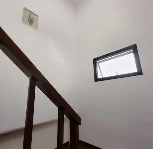 辉煌夜市 4房泳池花园别墅 订4日提供免费接机一次 Holiday home